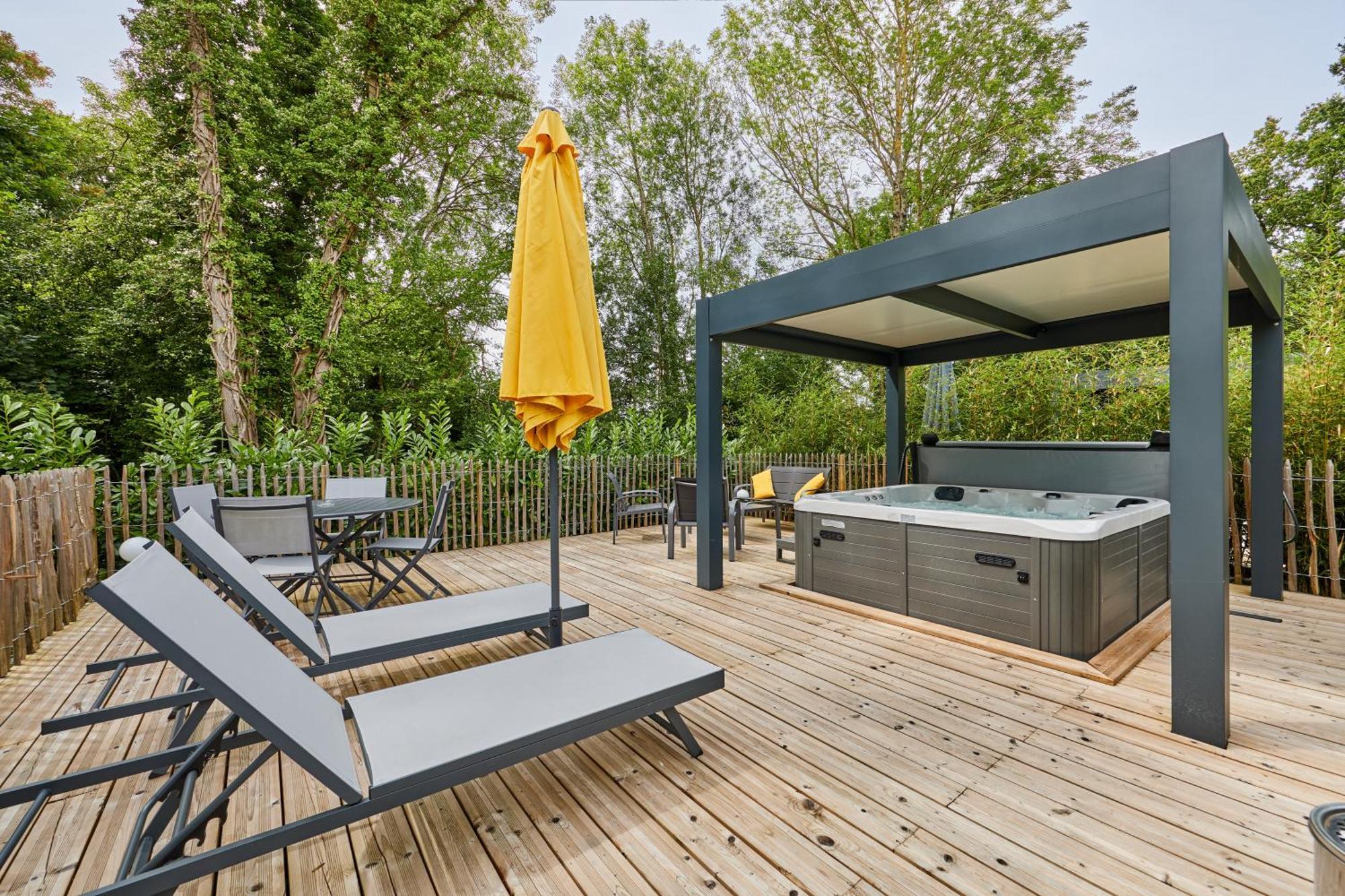דירות Ablon Domaine Du Gros Chene - Terrasses Avec Jacuzzis Privatifs מראה חיצוני תמונה